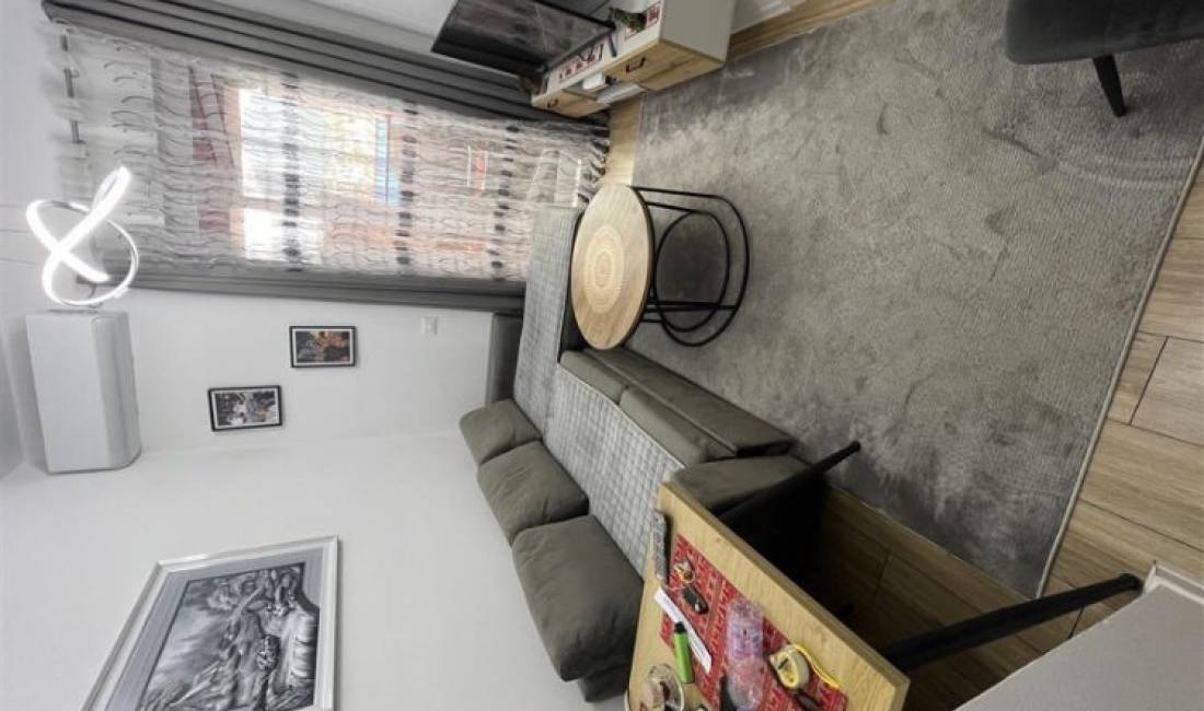 Appartamento in vendita a Tirana 1+1, Arredato