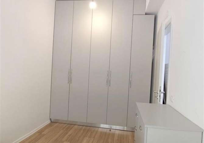 Appartamento in vendita a Tirana 1+1, Arredato