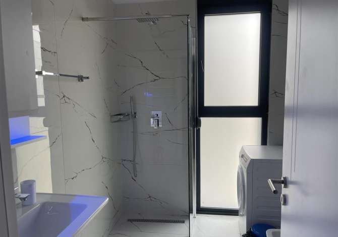 Shtepi me qera Apartament ne Tirane, 1+1, Mobilimi E mobiluar, Pagesa 500  Euro.