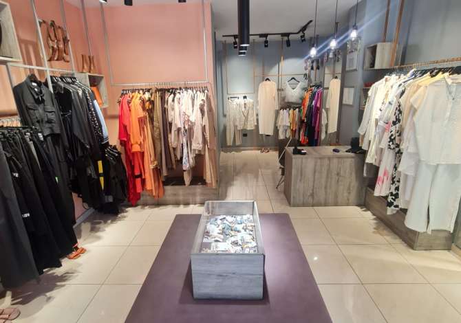 Attivita commerciale in vendita 1+1 a Tirana - 11,000 Euro