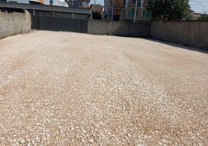 Jepet toke me qera  ne Kamez