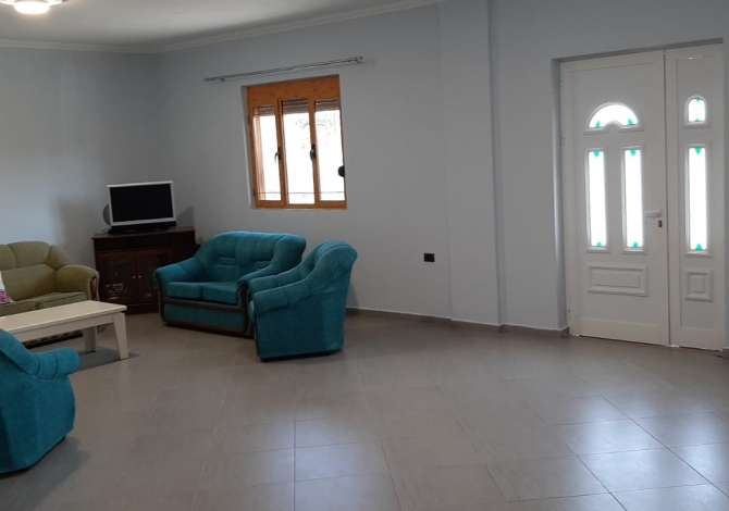 Shtepi me qera Vila Luksoze ne Tirane, 7+1, Mobilimi E mobiluar, Pagesa 3,500  Euro.