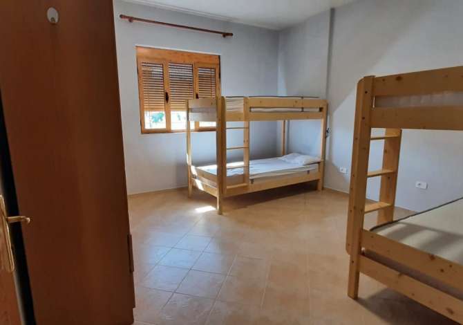 Shtepi me qera Vila Luksoze ne Tirane, 7+1, Mobilimi E mobiluar, Pagesa 3,500  Euro.