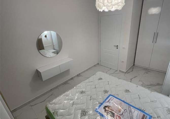 Shtepi me qera Apartament ne Tirane, 1+1, Mobilimi E mobiluar, Pagesa 450  Euro.