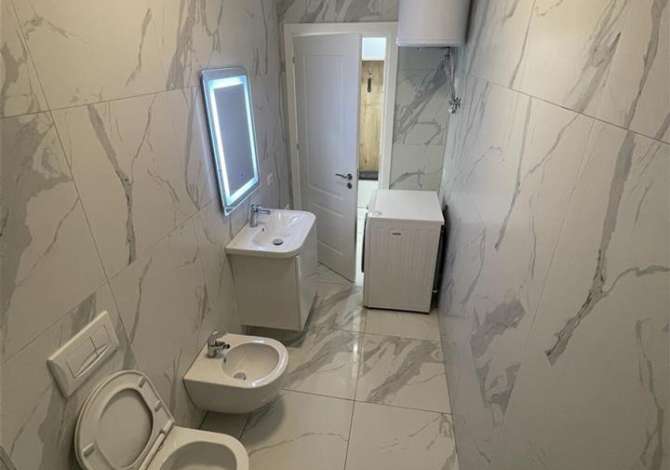 Shtepi me qera Apartament ne Tirane, 1+1, Mobilimi E mobiluar, Pagesa 450  Euro.