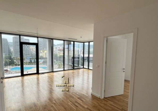 Jepet  me qera ambient per zyre Te Rruga Kosovareve