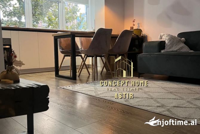 Appartamento in affitto a Tirana 2+1, Arredato