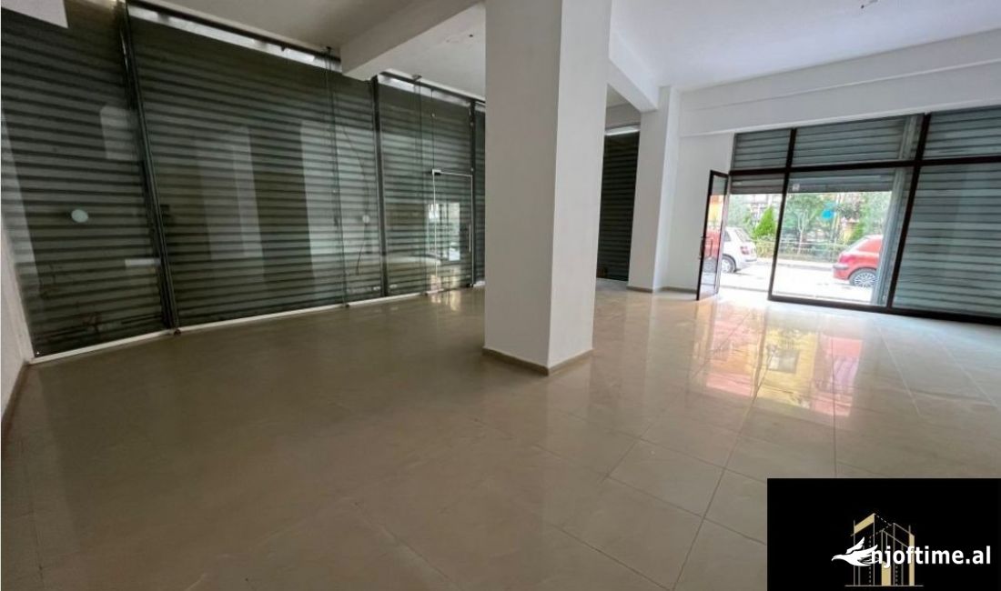 Jepet me qera dyqan ne Yzberisht