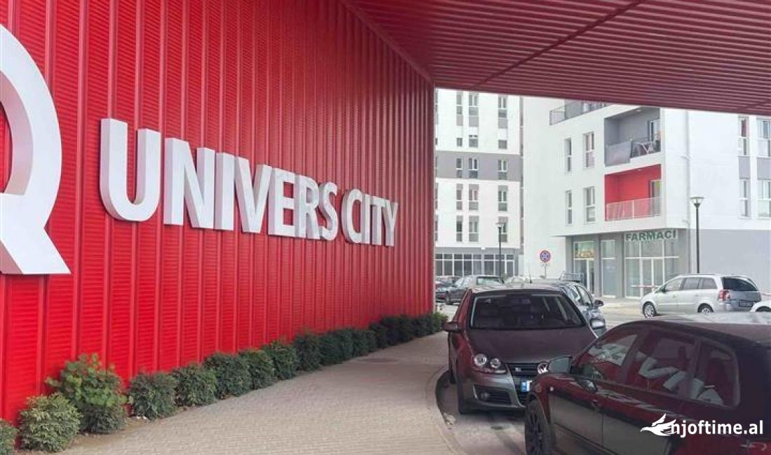 Shitet Njesi Parkimi tek Univers City 