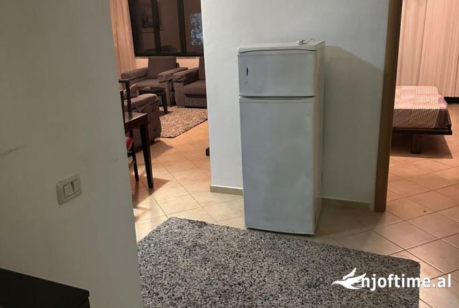 Shtepi ne shitje Apartament ne Tirane, 1+1, Mobilimi E mobiluar, Pagesa 120,000  Euro.