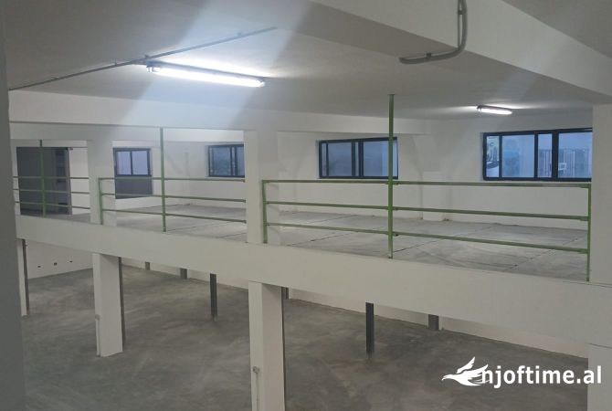 Jepet me qera magazina Prane QTU