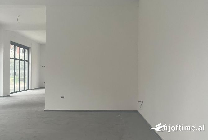 Jepet me qera ambient biznesi Green City 