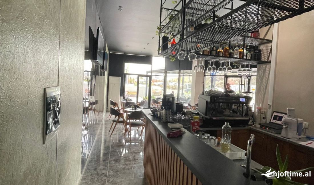 Shitet Biznes Lokal Ish Fusha Aviaconit 