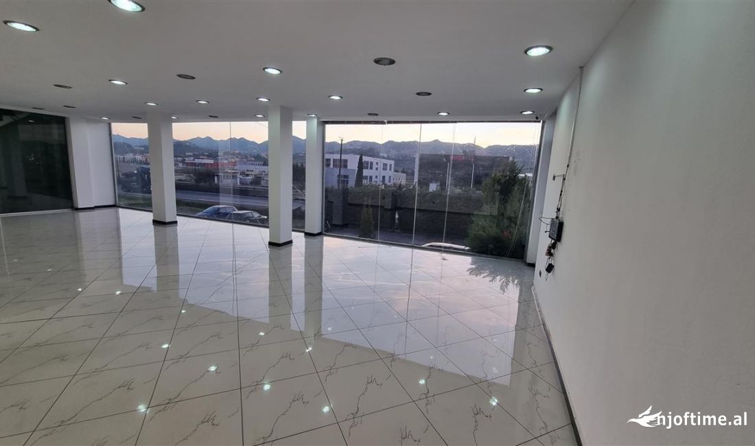 Jepet me qera ambient ne Vore