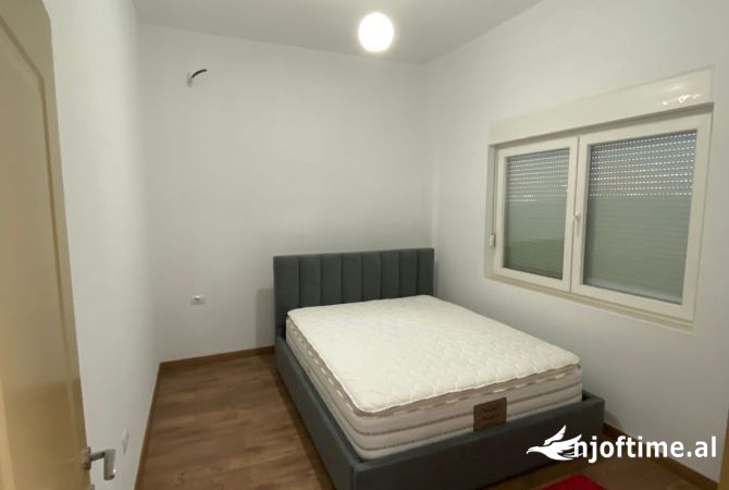 Shtepi me qera Apartament ne Tirane, 1+1, Mobilimi E mobiluar, Pagesa 36,000  Leke.