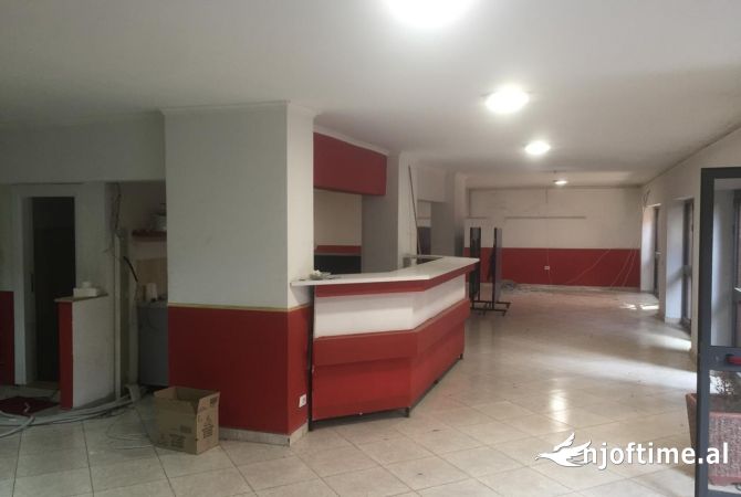 Business Property in Sale 4+1 in Tirana - 1,062,500 Euro