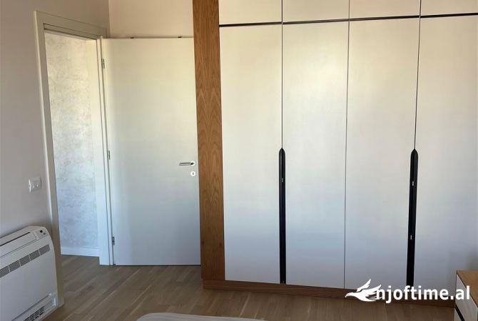 Appartamento in affitto a Tirana 1+1, Arredato