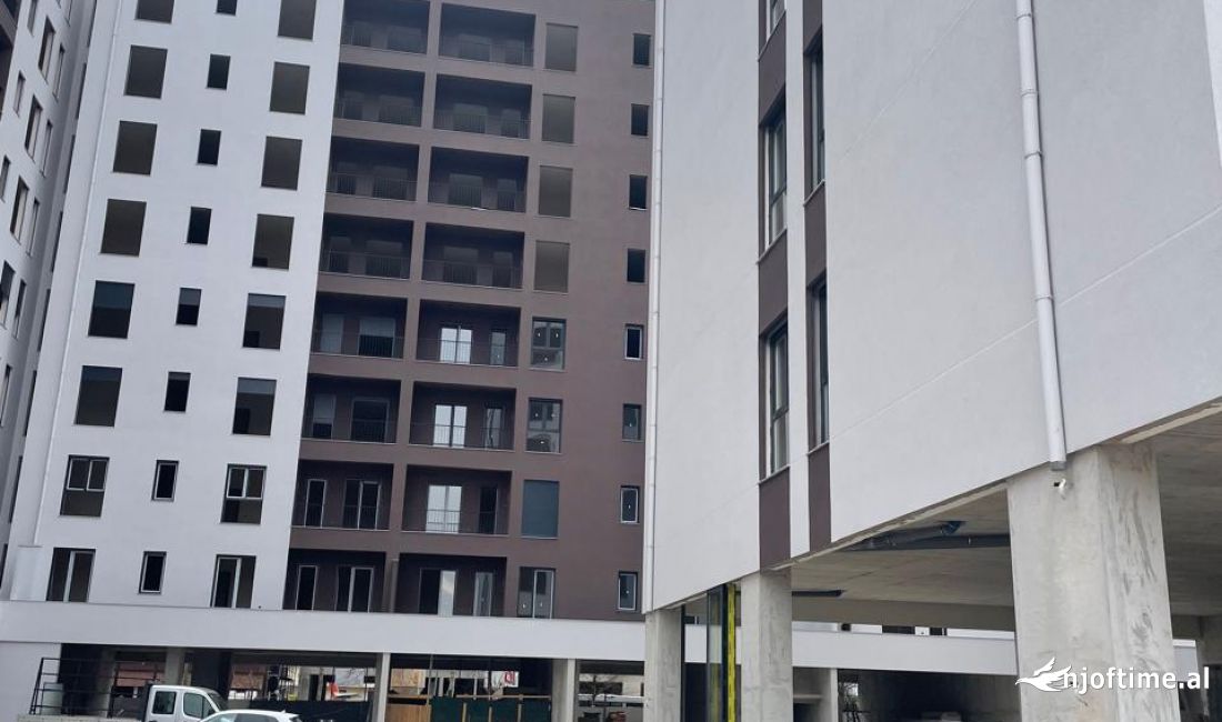 Shtepi ne shitje Apartament ne Tirane, 1+1, Mobilimi Bosh, pa mobiluar, Pagesa 63,121  Euro.