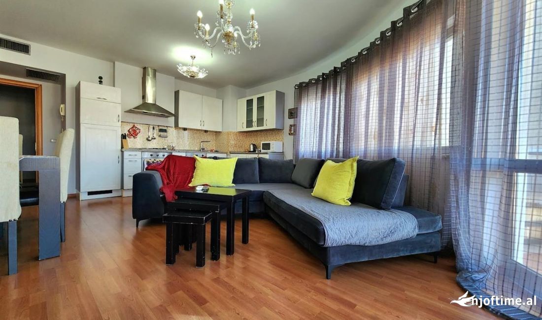 Shtepi me qera Apartament ne Tirane, 1+1, Mobilimi E mobiluar, Pagesa 520  Euro.