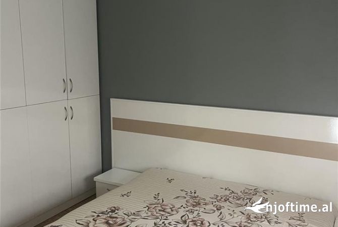 Casa privata/Indipendente in affitto a Tirana 1+1, Arredato