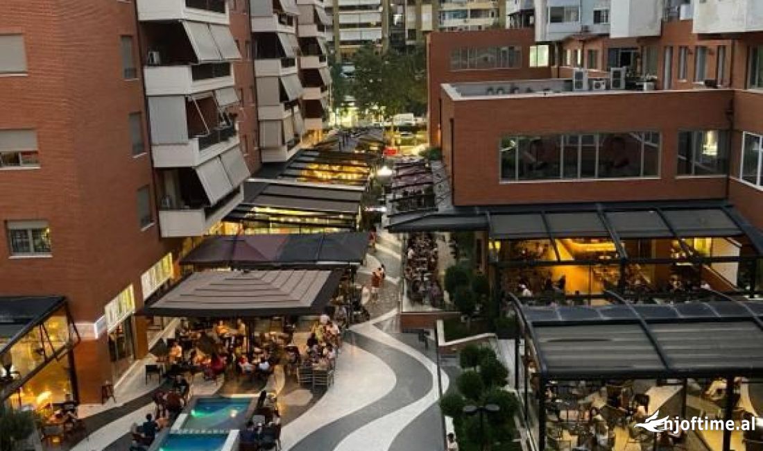 Jepet me qera Dyqan Kompleksi Deliorgji 