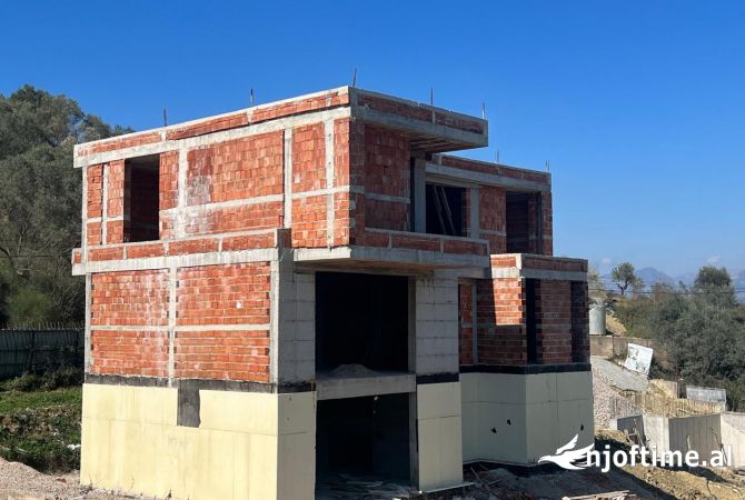 Apartment for sale in Tirana 4+1, Emty