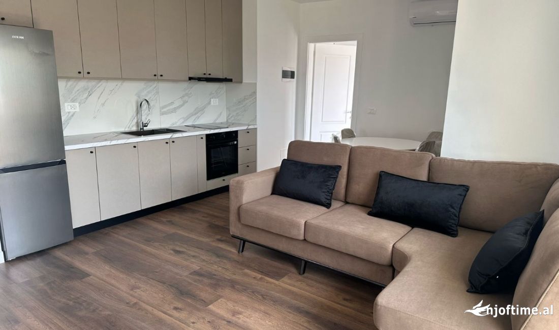 Shtepi me qera Apartament ne Tirane, 1+1, Mobilimi E mobiluar, Pagesa 400  Euro.