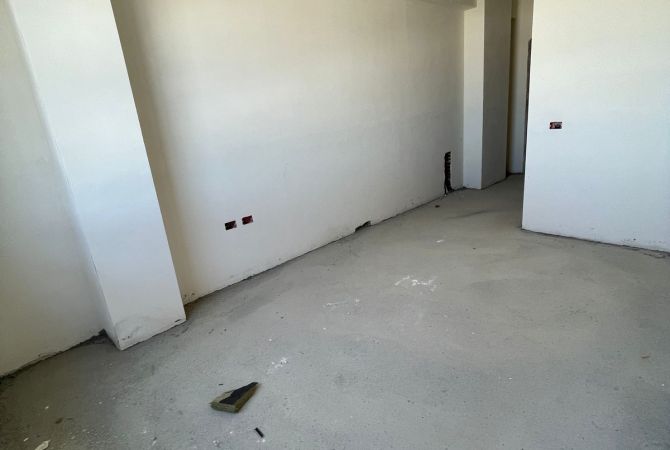 Shtepi ne shitje Apartament ne Tirane, 2+1, Mobilimi E mobiluar, Pagesa 97,000  Euro.