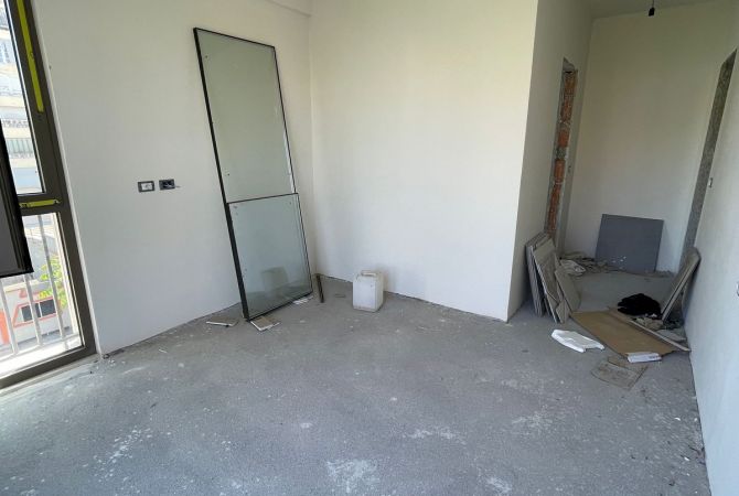 Shtepi ne shitje Apartament ne Tirane, 2+1, Mobilimi Bosh, pa mobiluar, Pagesa 179,820  Euro.
