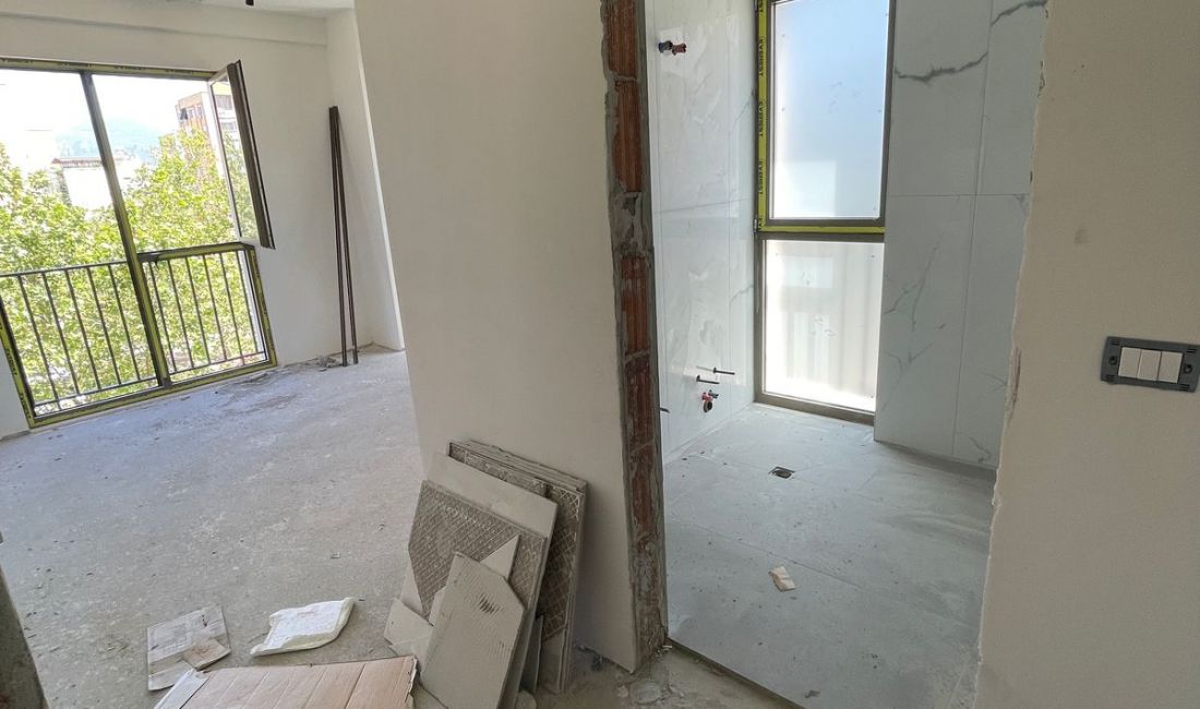 Shtepi ne shitje Apartament ne Tirane, 2+1, Mobilimi Bosh, pa mobiluar, Pagesa 179,820  Euro.