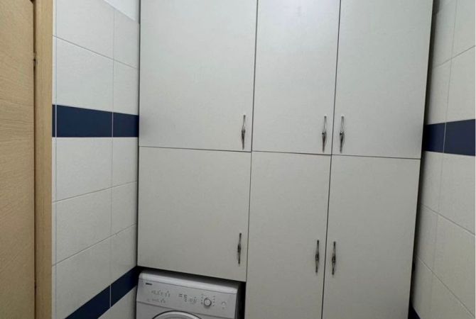 Shtepi ne shitje Apartament ne Tirane, 2+1, Mobilimi E mobiluar, Pagesa 245,000  Euro.