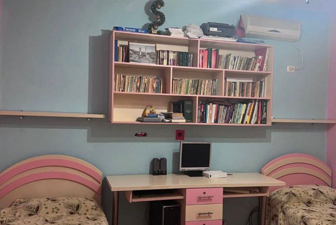 Shtepi me qera Shtepi Private ne Tirane, 2+1, Mobilimi E mobiluar, Pagesa 500  Euro.