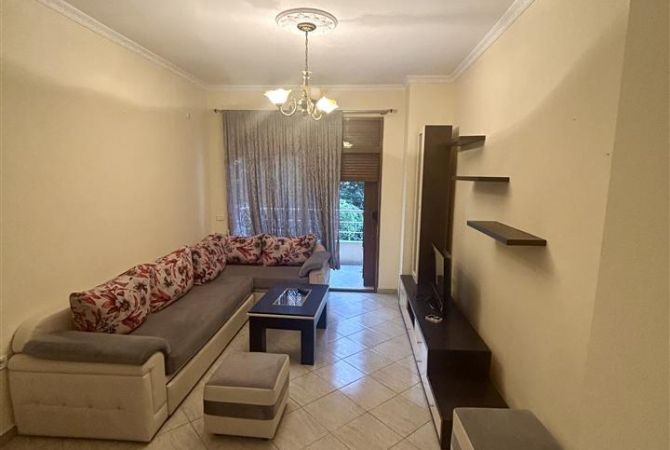Shitet apartament 1+1 ne Yzberisht 