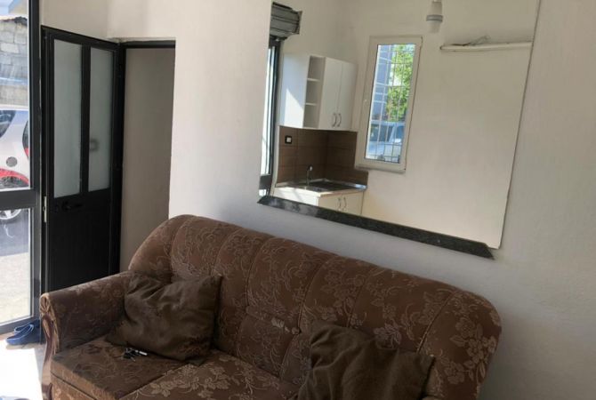 Business Property for Rent 4+1 in Tirana - 150 Euro