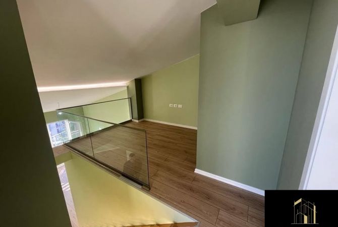 Appartamento in vendita a Tirana 3+1, Vuoto
