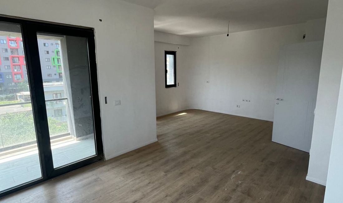 Shtepi ne shitje Apartament ne Tirane, 2+1, Mobilimi Bosh, pa mobiluar, Pagesa 188,700  Euro.