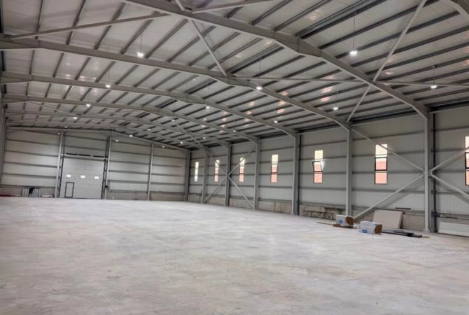 Jepet me qera magazine ne Rinas