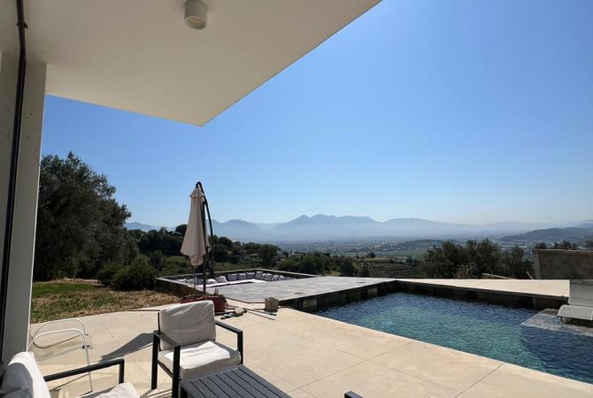 Shtepi ne shitje Vila Luksoze ne Tirane, 5+1, Mobilimi E mobiluar, Pagesa 620,000  Euro.