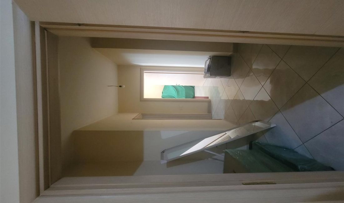 Appartamento in vendita a Tirana 2+1, Vuoto