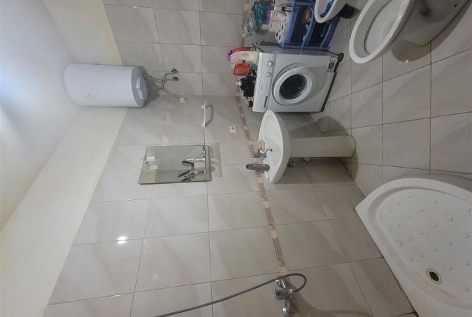 Appartamento in vendita a Tirana 2+1, Vuoto