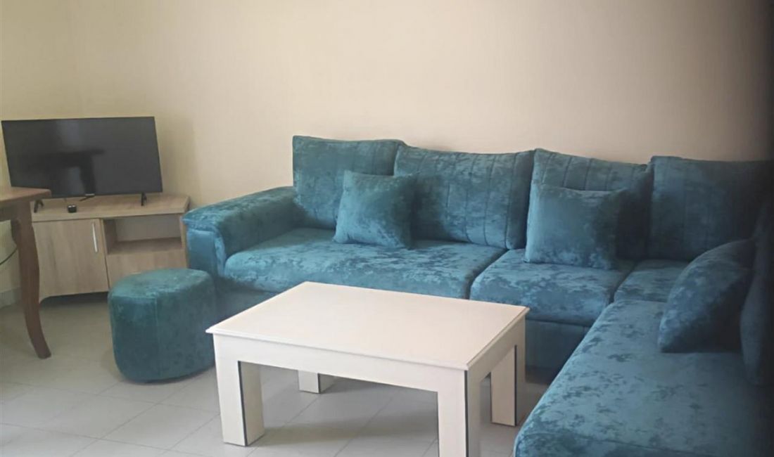 Shtepi me qera Apartament ne Tirane, 2+1, Mobilimi E mobiluar, Pagesa 50,000  Leke.