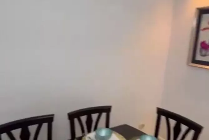 Mansarda(ultimo piano del tetto) in vendita a Tirana 2+1, Arredato