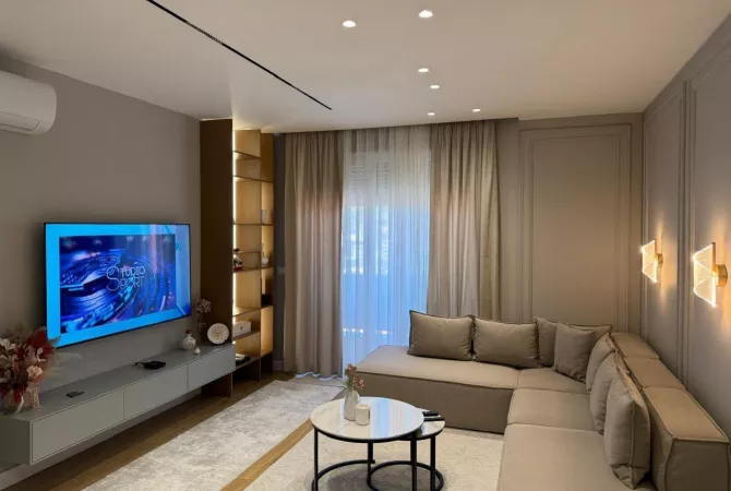Shtepi ne shitje Apartament ne Tirane, 1+1, Mobilimi E mobiluar, Pagesa 170,000  Euro.