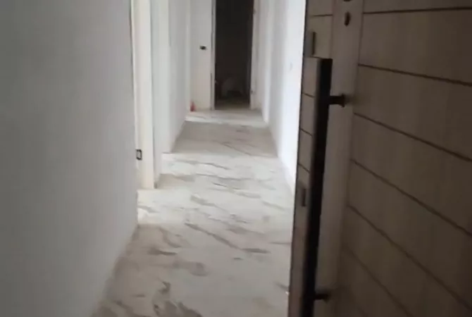 Shitet Apartament 2+1ne Kamez