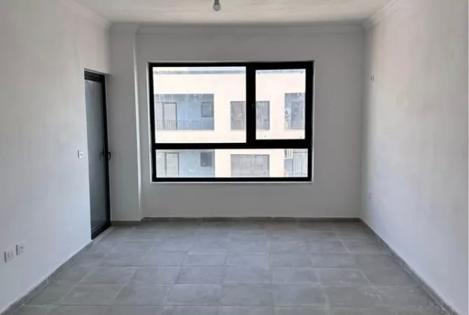 Shtepi ne shitje Apartament ne Tirane, 1+1, Mobilimi Bosh, pa mobiluar, Pagesa 60,000  Euro.