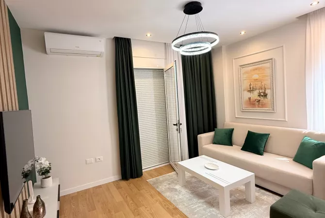 Shtepi ne shitje Apartament ne Tirane, 2+1, Mobilimi E mobiluar, Pagesa 245,000  Euro.