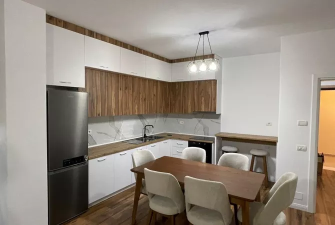 Shtepi ne shitje 2+1 ne Tirane - 230,000 Euro