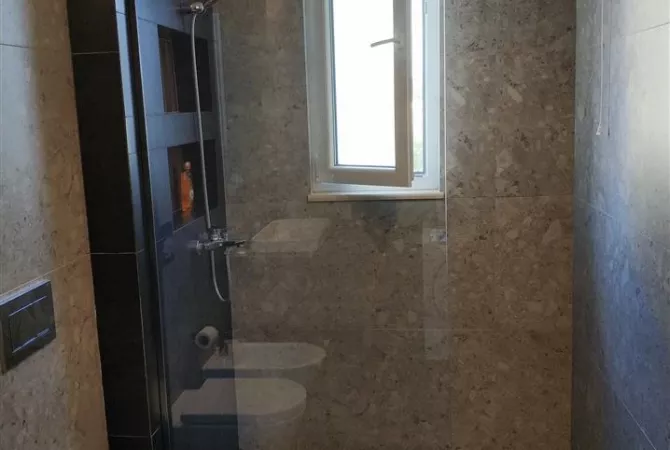 Appartamento in affitto a Tirana 2+1, Arredato