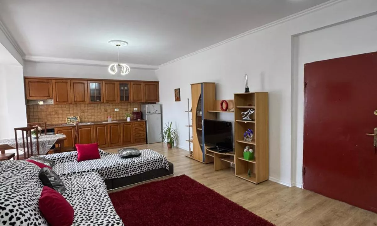 Appartamento in vendita a Tirana 2+1, Vuoto