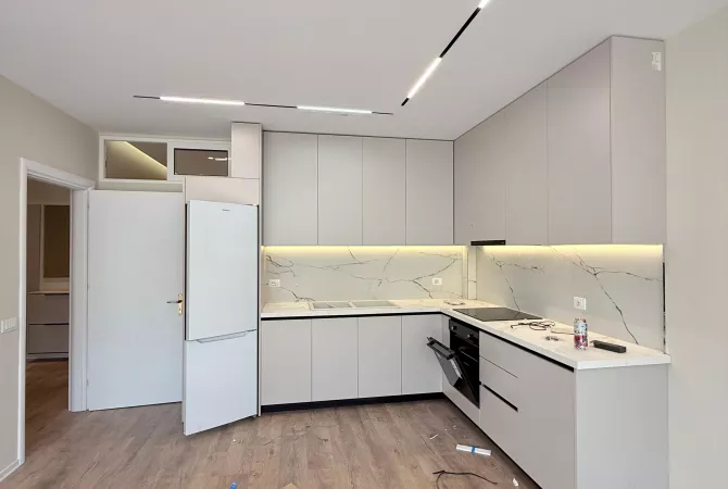 Jepet me qera apartament 2+1, ne Astir 